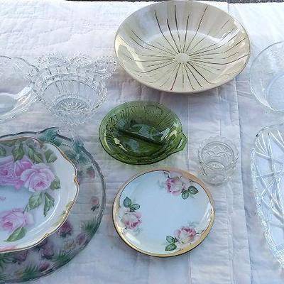 69 - Platters and bowls