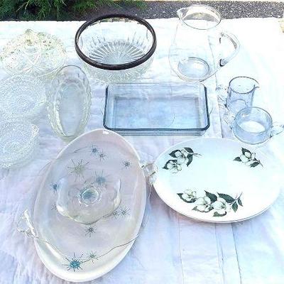 73 - Misc. Platters and bowls