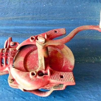 108 - Antique corn sheller