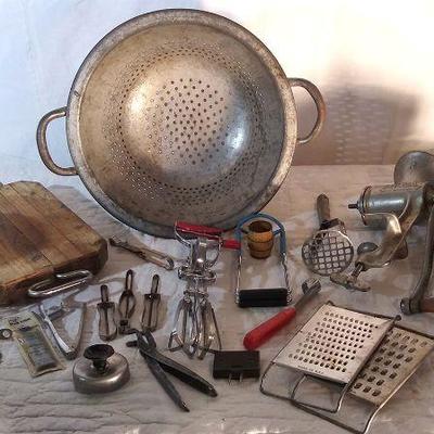 164 - Older Kitchenware