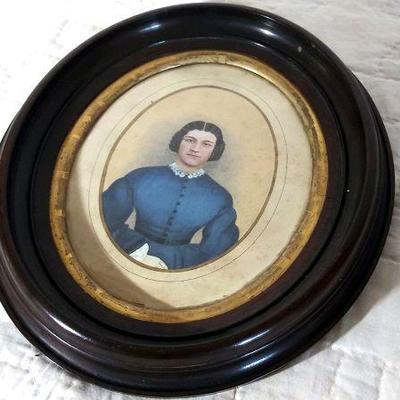 182 - Vintage Oval framed picture 