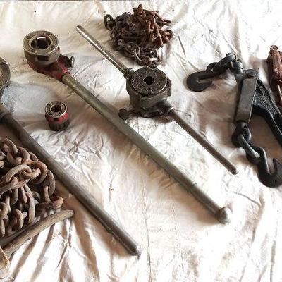 193 - Durbin non spread mouth patented threaders, pull chain pullers and more