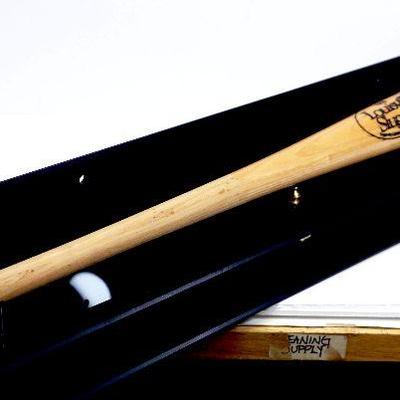 Dwight "Doc" Gooden Autographed Baseball Bat Full Size Louisville Slugger w/Stand