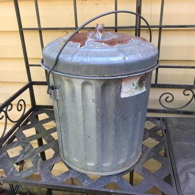 Lot 100 - Metal Potting Table with Accessories 