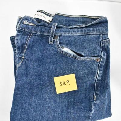 4 Pair of Women's Jeans: Levi, Maurices, Hope Jeans, Articles of Society