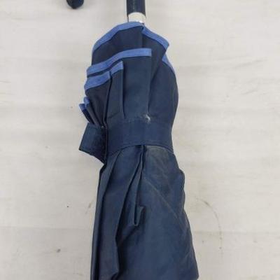 Saint Eagle Backpack with wear and Blue Umbrella