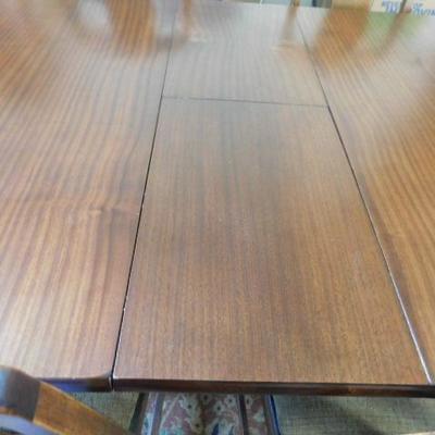 Vintage Duncan Phyfe Solid Wood Dining Table with Spring Insert Leaf 70