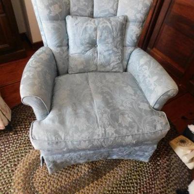 Vintage Upholstered Tuft Back Chair Down Cushion