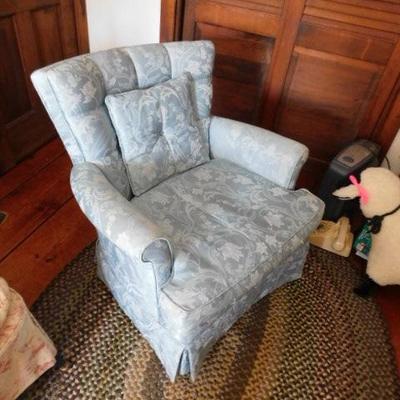 Vintage Upholstered Tuft Back Chair Down Cushion