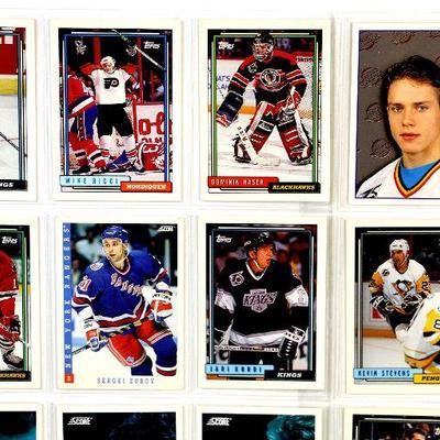 HOCKEY CARDS NHL TOPPS and SCORE CARDS SET OF 18 - EX/MINT