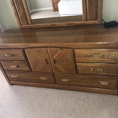 Oak Mirror and Dresser Bedroom Set