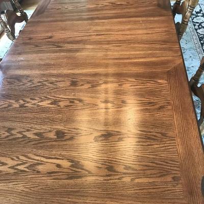 Dining Table and 8 Chairs With Table Cover