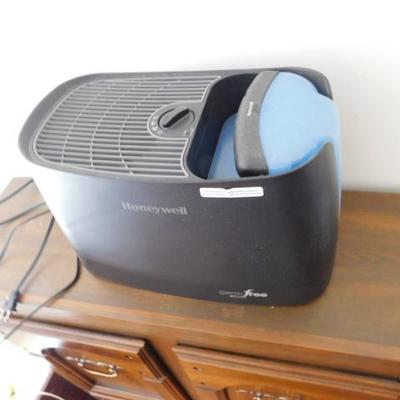 Germ Free Filtered Honeywell Humidifier