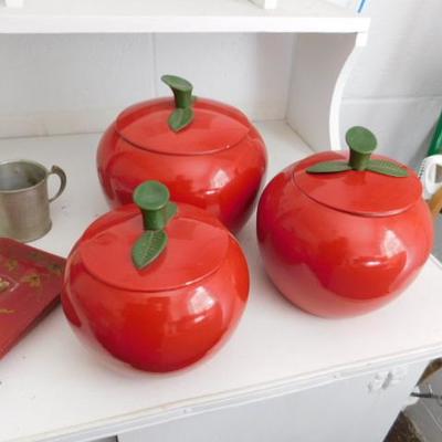Vintage Collection Metal Apple Canisters and Bed Warmer