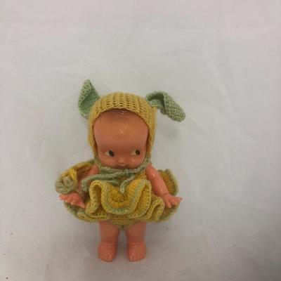 Small girl doll (167)