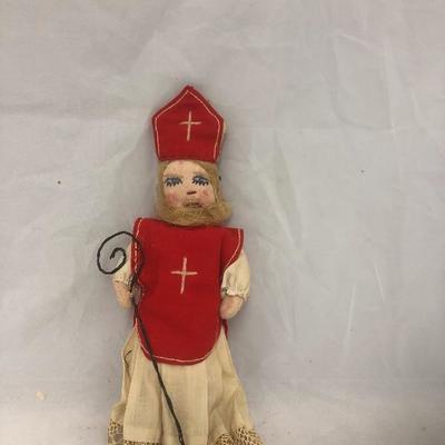 Priest doll (174)