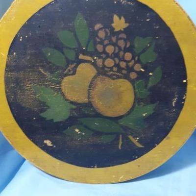 Vintage painted wood round box with lid, painted, apples