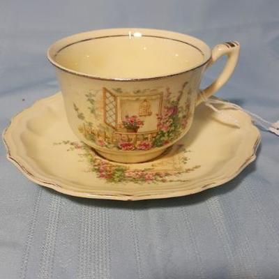 WS George "Rainbow" 019A cup and saucer