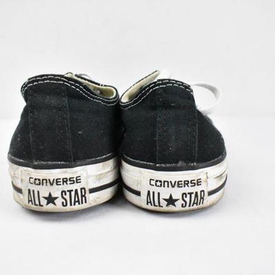 Black & White Converse Low-Top Shoes Men's Size 8/Women's Size 10