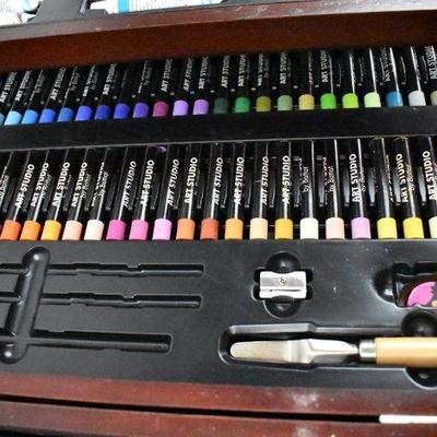 Art Studio Large Art Supplies Set: Watercolor Paints, Chalk, Colored Pencils