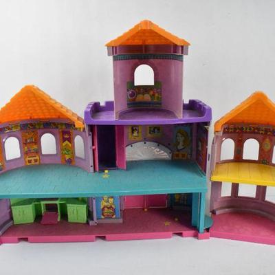 Plastic Dollhouse for Dolls up to 6