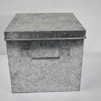 Metal Box with Lid & Handle 10.5