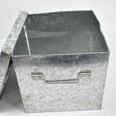 Metal Box with Lid & Handle 10.5