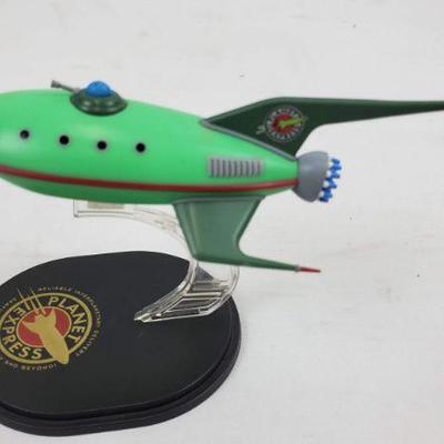 Planet Express Statue & Battlestar Galactica Ship