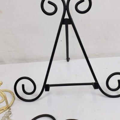 Cream Iron Wall Hanging w/Hooks, Small Black Key/Hook Holder & Easel