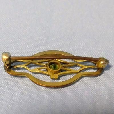 Vintage Gold Colored Brooch with Green Center Stone 1"L x 1/2"W