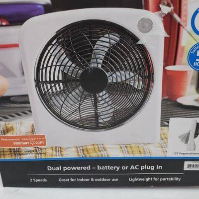 10-Inch White Portable Fan, 2 Speeds/Manual Control - New