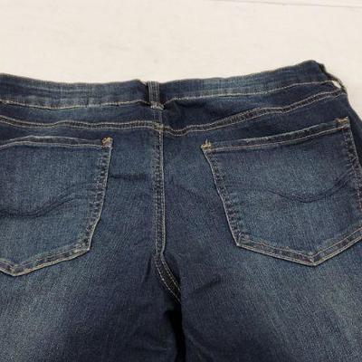 Womens/JR Size 9 Skinny Jeans, SO, Super Soft 31