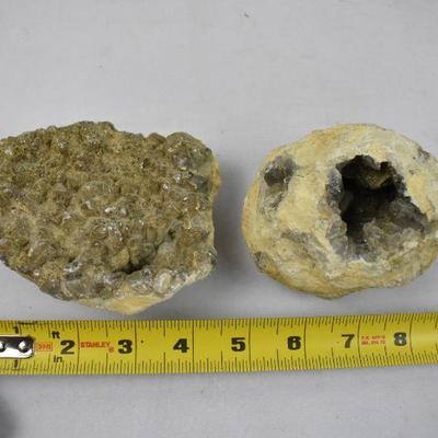 2 Geode Rocks: Tan/Yellow/Gray/Clear