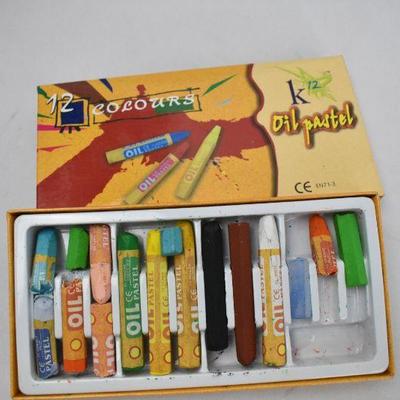36 Artist Oil Pastels & 35 Small Tubes of Acrylic Paints