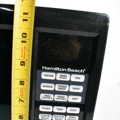 Black 1000 Watt Microwave by Hamilton Beach - Works, Needs Cleaning