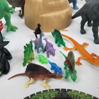Dinosaurs & Reptiles Lot: Snakes, Dinos, Volcano, etc