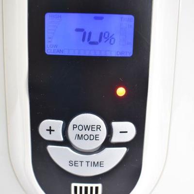 SPT Digital Evaporative Humidifier - Works, Appears Some Display Lights Are Out