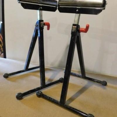Set of Craftsman Adjustable Roller Stands 28