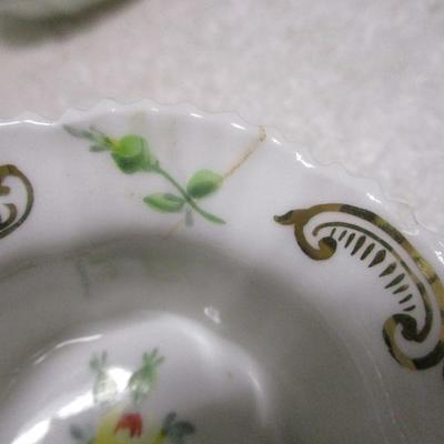 Lot 4 - Decorative Cups & Saucers - Germany