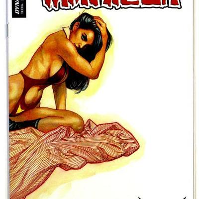 VAMPIRELLA #1 Frank Cho Vriant Cover A - 2019 Dynamite Comics - 50th Anniversary Issue