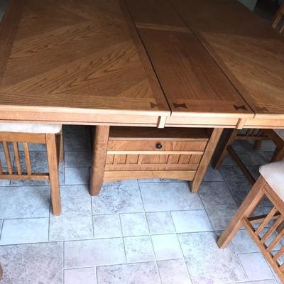 Jordan Marsh Dining Room Set and 8 Chairs