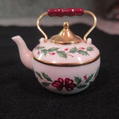 Miniature Teapots