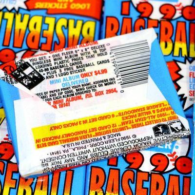 1990 FLEER BASEBALL CARDS WAX BOX - 36 Factory Sealed Packs