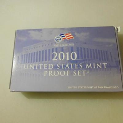 US Mint 2010 Proof Set State Quarters, Presidents, Coin Set in Box with COA