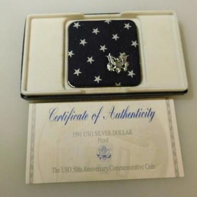 US 5oth Anniversary USO 1991 Proof Silver Dollar in Case with COA
