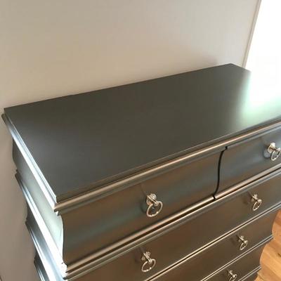 Lot 29 - Like New Pair of Silver Dressers