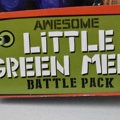 Awesome Little Green Men Battle Pack Toys Series 1, 8 Pieces Total - New