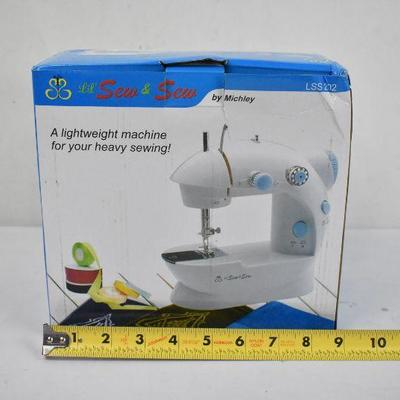 Lil' Sew & Sew Small Sewing Machine - New