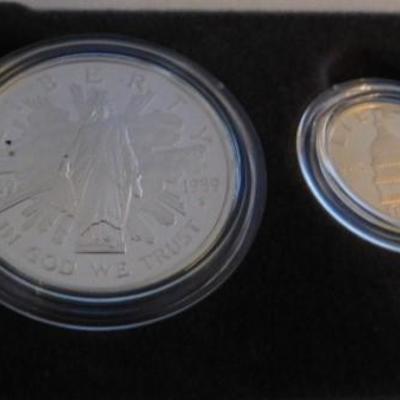 US Congressional 1989 Proof  Triumph of Democracy 3 Coin Set Gold $5, Silver $1, Clad Half