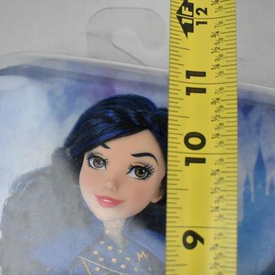 Disney Descendants 2 Evie Isle of the Lost Action Figure Doll - New